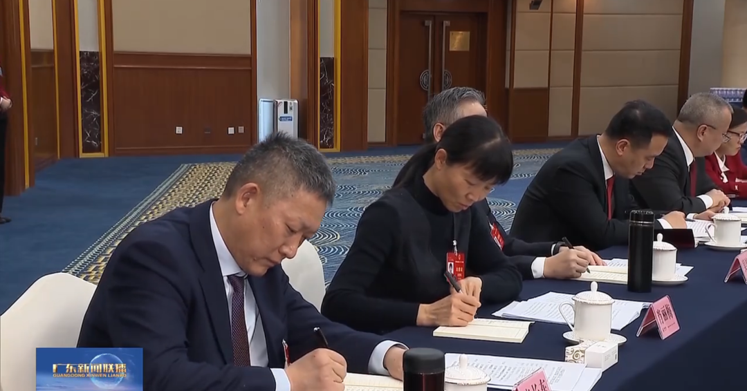 20240306-3-天下人大代表李长东：加速生长方式绿色转型，，，助力实现“双碳”目的.png